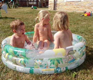 Dvoreček 4.8.2015 piknikový