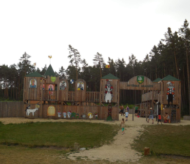 Dvoreček 21.7.2015 Rytířské hradiště