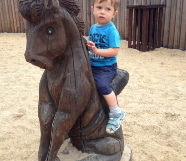 Dvoreček 21.7.2015 Rytířské hradiště