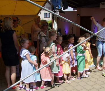 první budou vystupovat Černilovské Blešky