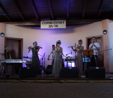 ČERNILOVSKÝ DVŮR 2017