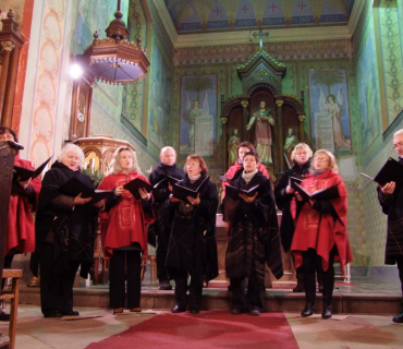 Adventní koncert sboru Cantus Jaroměř v Černilově - katol.kostel 27.11. 2016