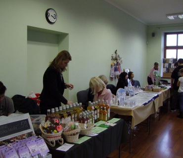 Adventní trhy v KSD Černilov 2016