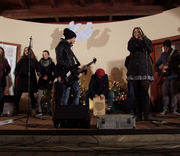 Adventní trhy v KSD Černilov 2016