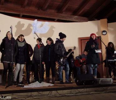 Adventní trhy v KSD Černilov 2016