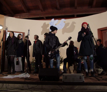 Adventní trhy v KSD Černilov 2016