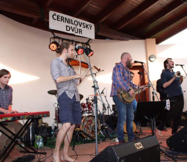 Černilovský dvůr 2016