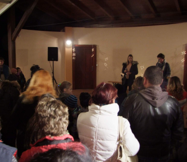 Adventní trhy v Černilově 27.11. 2015 KSD