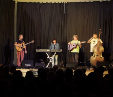 Nezmaři v Černilově 15.10. 2015