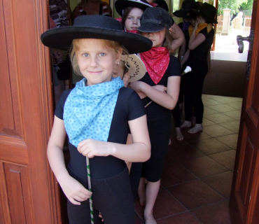 Černilovský dvůr 2015 foto Jana Ž