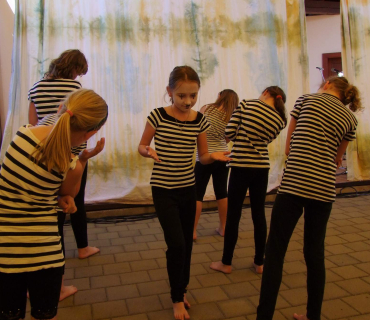 Černilovský dvůr 2015 foto Jana Ž