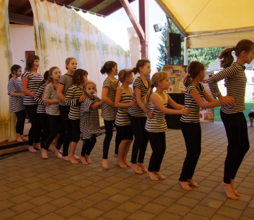 Černilovský dvůr 2015 foto Jana Ž