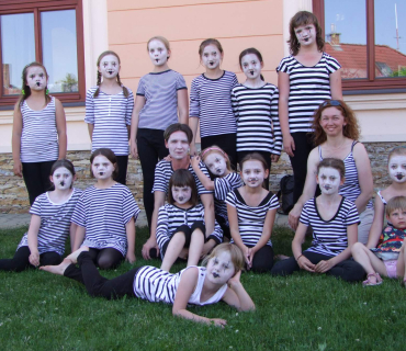 Černilovský dvůr 2015 foto Jana Ž