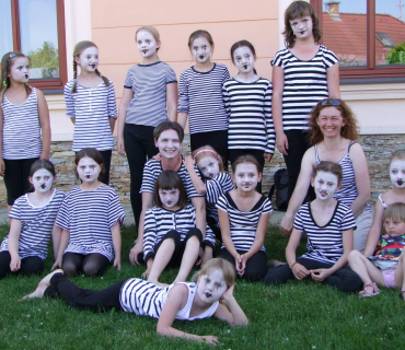 Černilovský dvůr 2015 foto Jana Ž