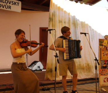 Černilovský dvůr 2015