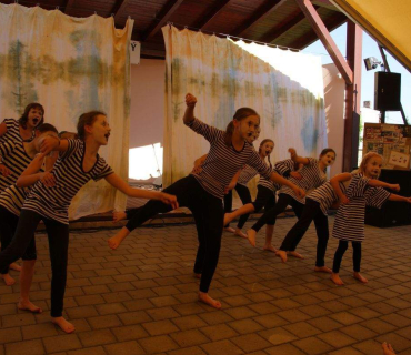 Černilovský dvůr 2015