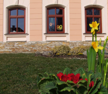 VELIKONOČNÍ JARMARK 27.3. 2015 foto Jana Žárs