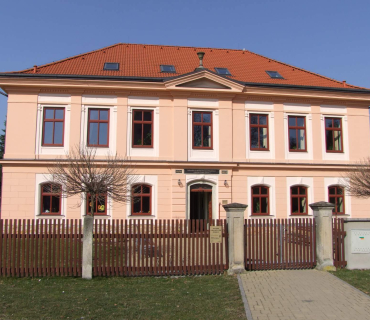 VELIKONOČNÍ JARMARK 27.3. 2015 foto Jana Žárs