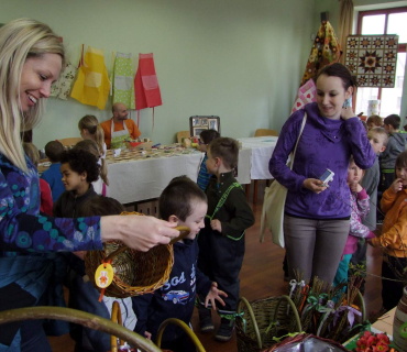 VELIKONOČNÍ JARMARK 27.3. 2015 foto Jana Žárs