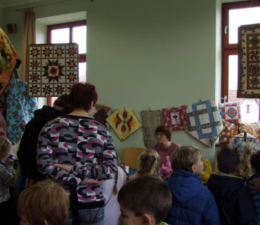 VELIKONOČNÍ JARMARK 27.3. 2015 foto Jana Žárs