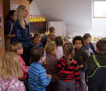 VELIKONOČNÍ JARMARK 27.3. 2015 foto Jana Žárs