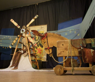 Divadelní představení Don Quijote de la Ancha Sokolovna Černilov 11.10.2014