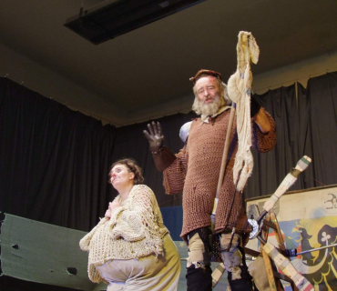 Divadelní představení Don Quijote de la Ancha Sokolovna Černilov 11.10.2014