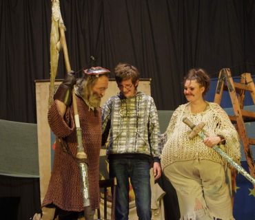 Divadelní představení Don Quijote de la Ancha Sokolovna Černilov 11.10.2014