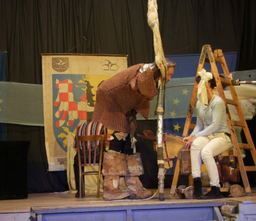 Divadelní představení Don Quijote de la Ancha Sokolovna Černilov 11.10.2014