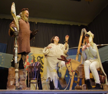 Divadelní představení Don Quijote de la Ancha Sokolovna Černilov 11.10.2014