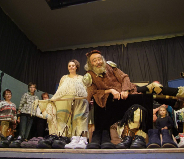 Divadelní představení Don Quijote de la Ancha Sokolovna Černilov 11.10.2014