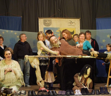 Divadelní představení Don Quijote de la Ancha Sokolovna Černilov 11.10.2014