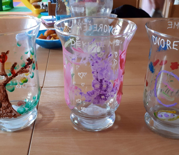 23.6.2020 - tvoření na závěrečný Dvoreček