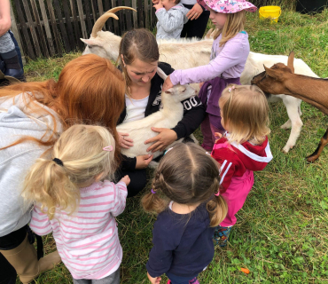 22.6.2020 - návštěva u koziček