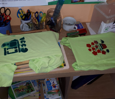 2.6.2020 - Malujeme na textil