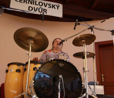 ČERNILOVSKÝ DVŮR 2014 - foto Míra