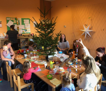 3.12.2019 - Zdobíme stromeček