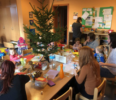 3.12.2019 - Zdobíme stromeček