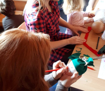 19.11.2019 - Vyrábíme na adventní trhy