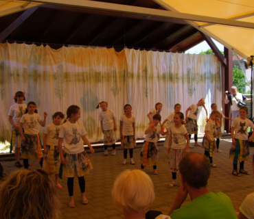 ČERNILOVSKÝ DVŮR 2014 - foto Jana Ž