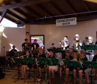 ČERNILOVSKÝ DVŮR 2014 - foto Jana Ž