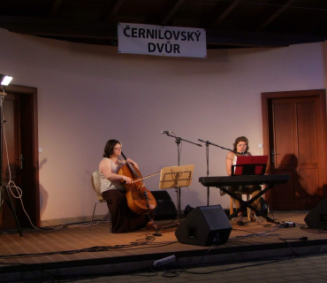 ČERNILOVSKÝ DVŮR 2014 - foto Jana Ž