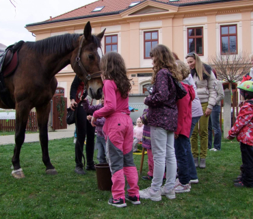 VELIKONOČNÍ JARMARK V ČERNILOVĚ 2014_foto Jana Ž