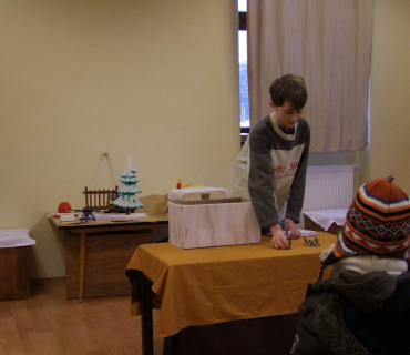 Předvánoční pohádky - loutkové soubory Blechy a Maminy Jaroměř - KSD Černilov 16.12.2012 