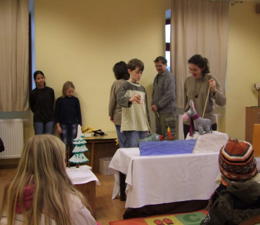 Předvánoční pohádky - loutkové soubory Blechy a Maminy Jaroměř - KSD Černilov 16.12.2012 