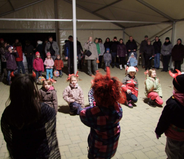 Průvod světýlek k uvítání adventu 29.11.2012