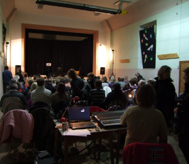 Koncert Poutníků černilovská sokolovna 24.11.2012