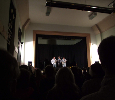 Koncert Poutníků černilovská sokolovna 24.11.2012