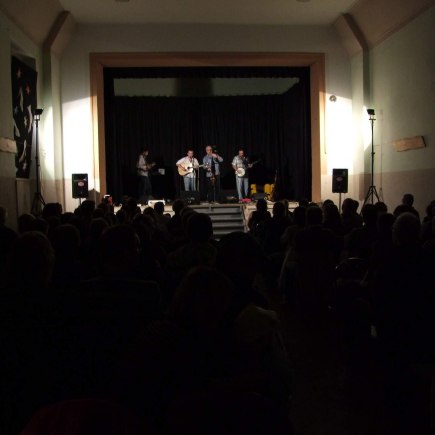 Koncert Poutníků černilovská sokolovna 24.11.2012