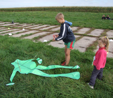 ČERNILOVSKÁ DRAKIÁDA 2012 foto Jana Ž